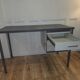 Bureau vintage industriel Gispen avec caisson 3 tiroirs