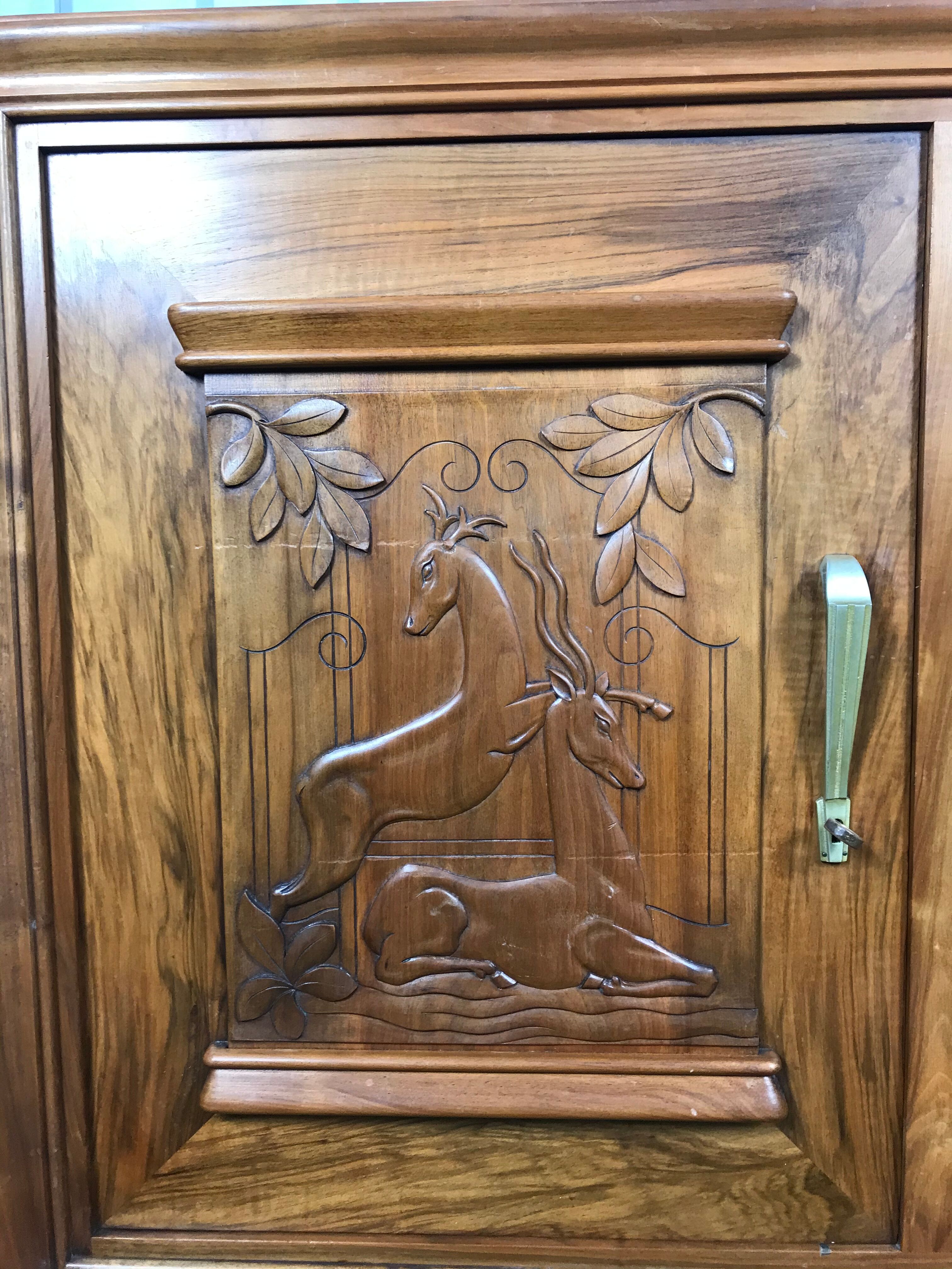 Art Deco buffet walnut carved