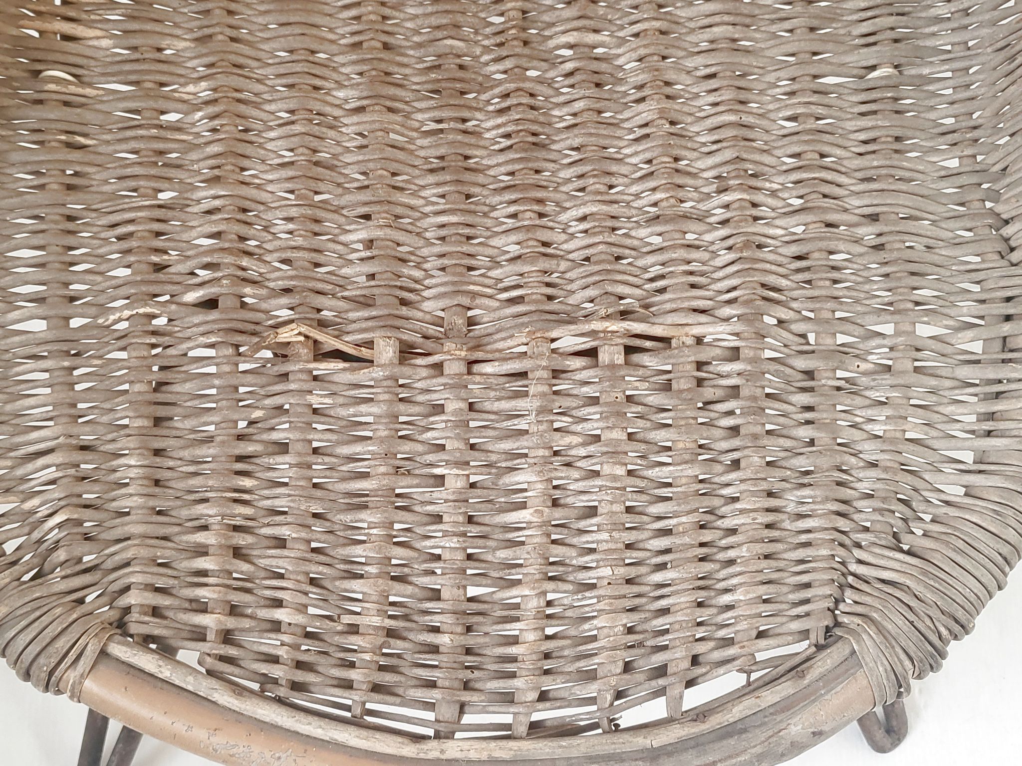 Fauteuil en rotin vintage 1950