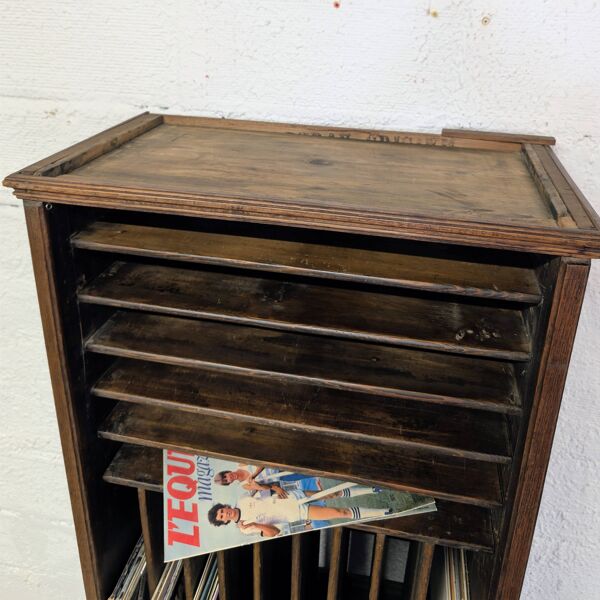 Meuble à vinyles vintage