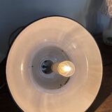 Enamelled sheet metal pendant light, fabric cable