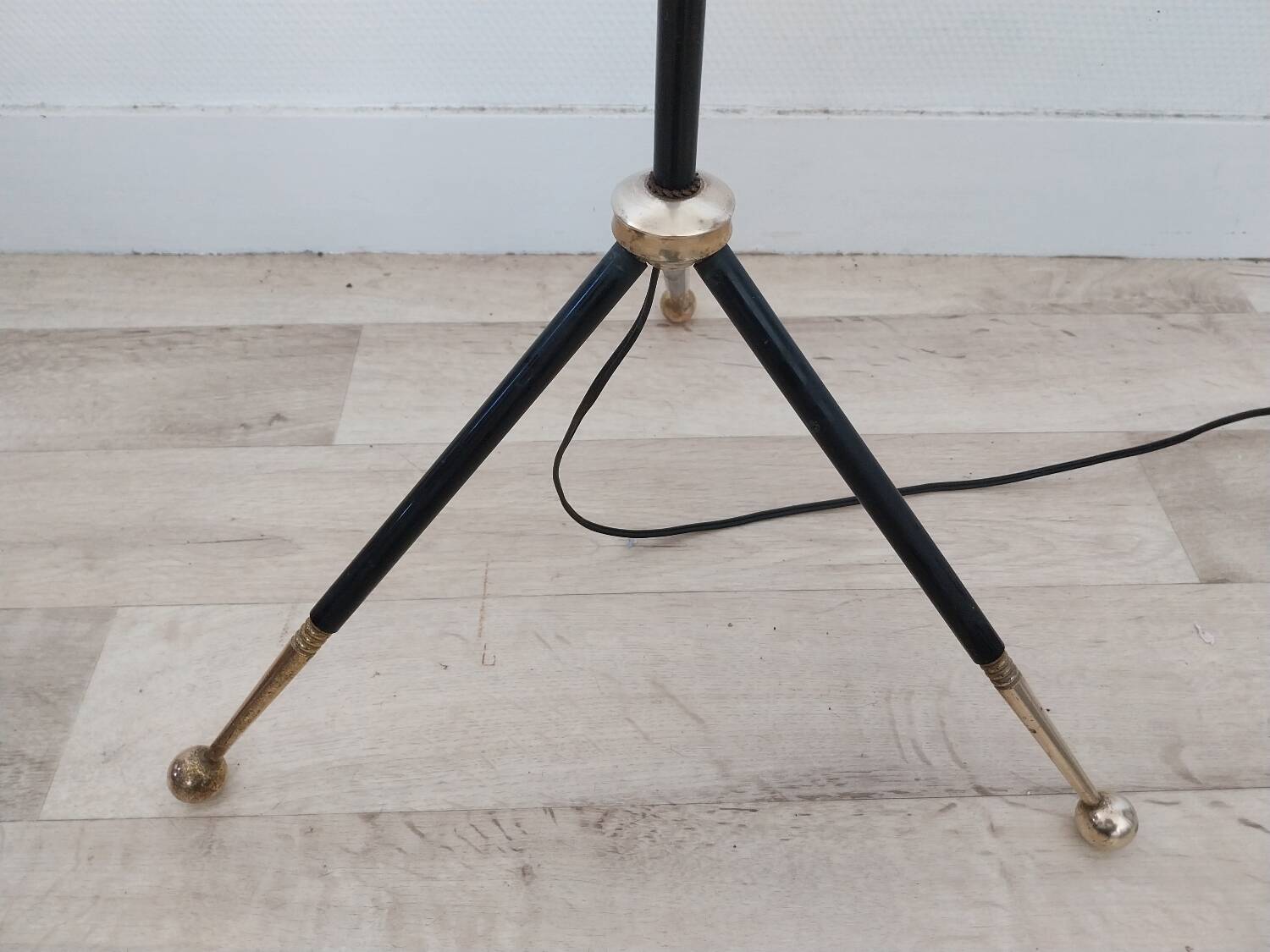 Lampadaire tripode années 50