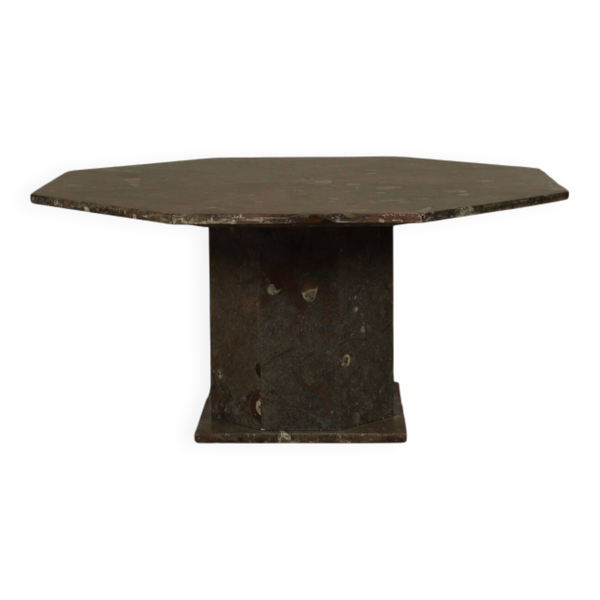 Table basse en pierre fossile, France, années 1970.