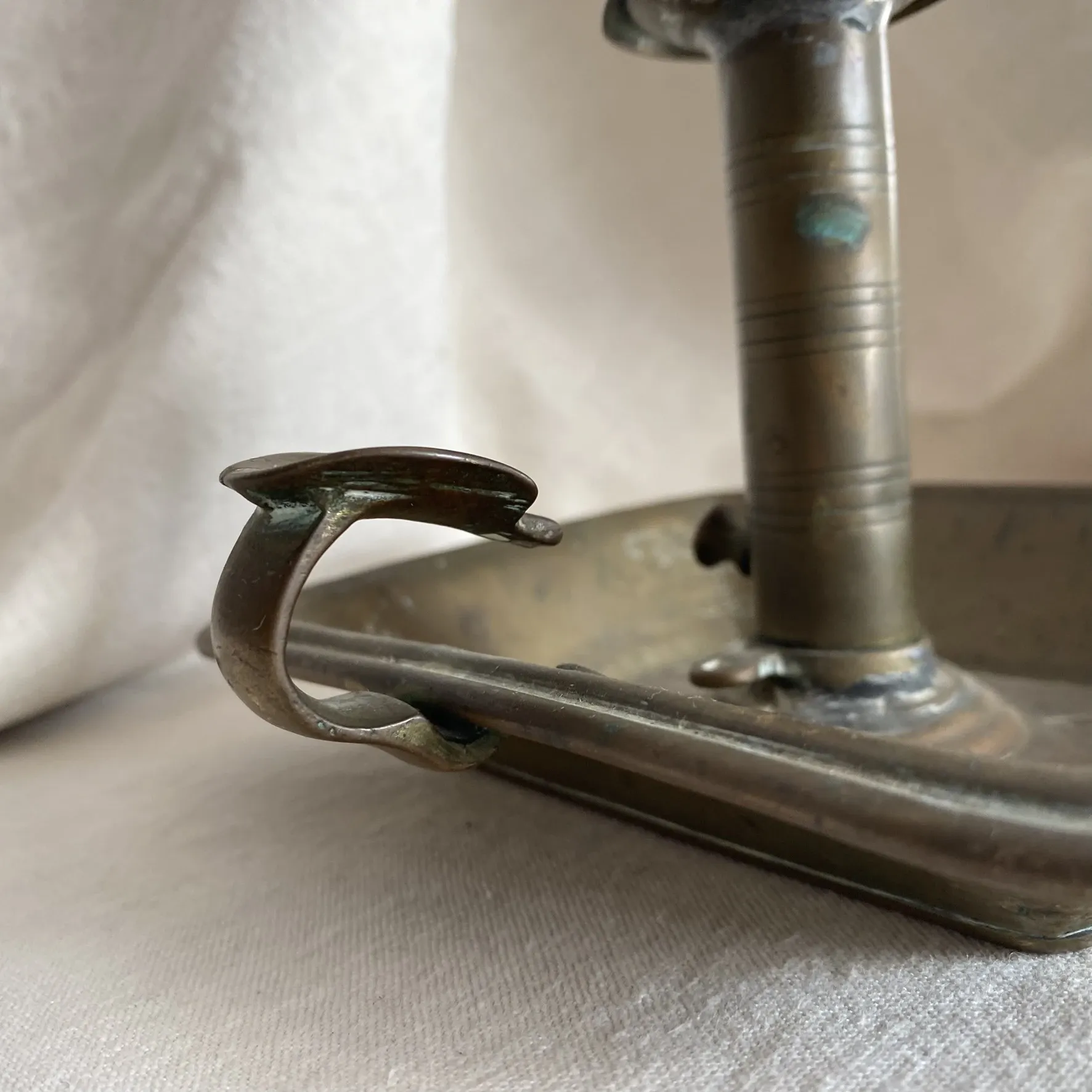 Old bedroom candlestick, "cellar rat" candlestick from the 19th century.
