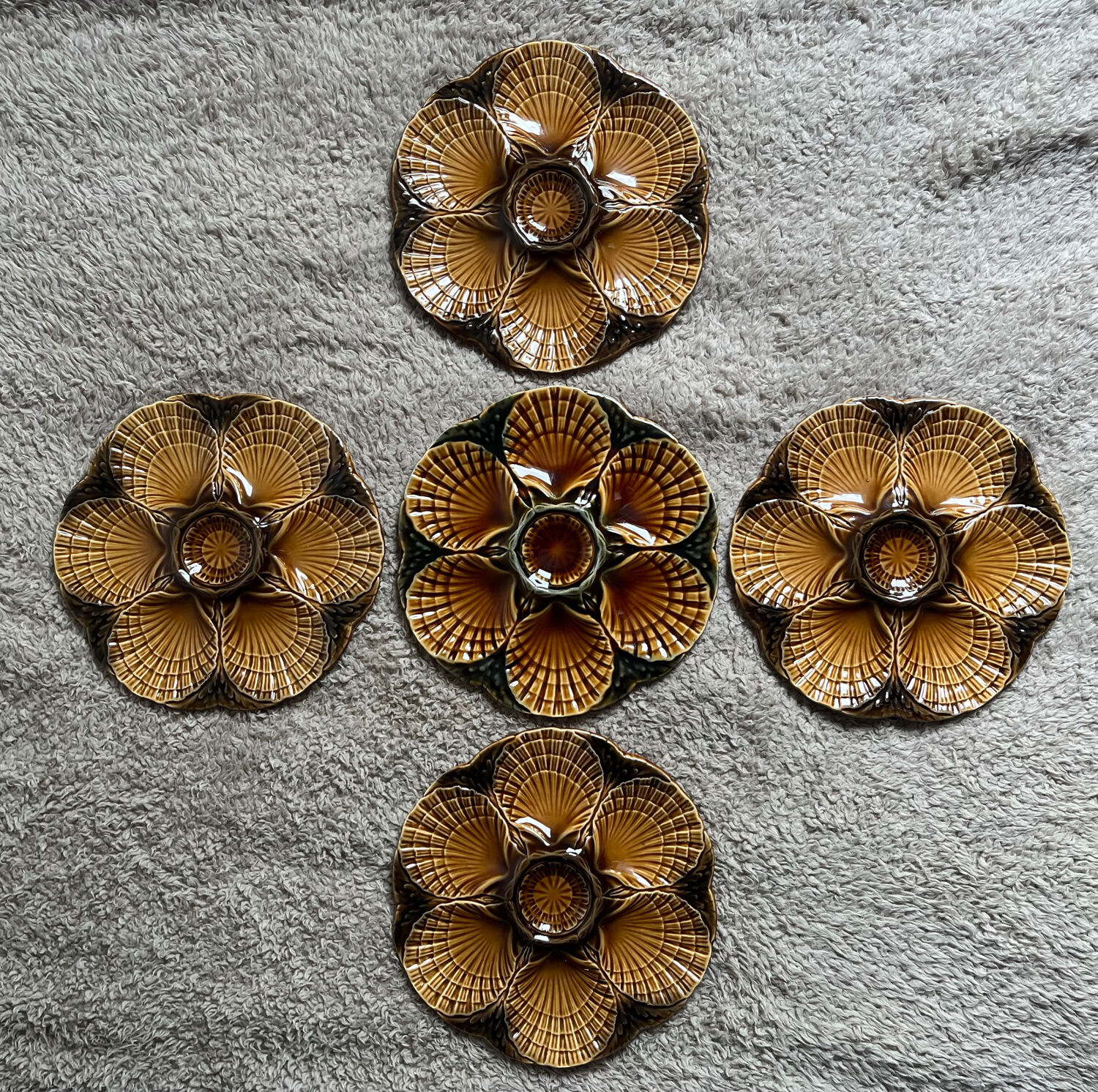 5 oyster or scallop plates Sarreguemines