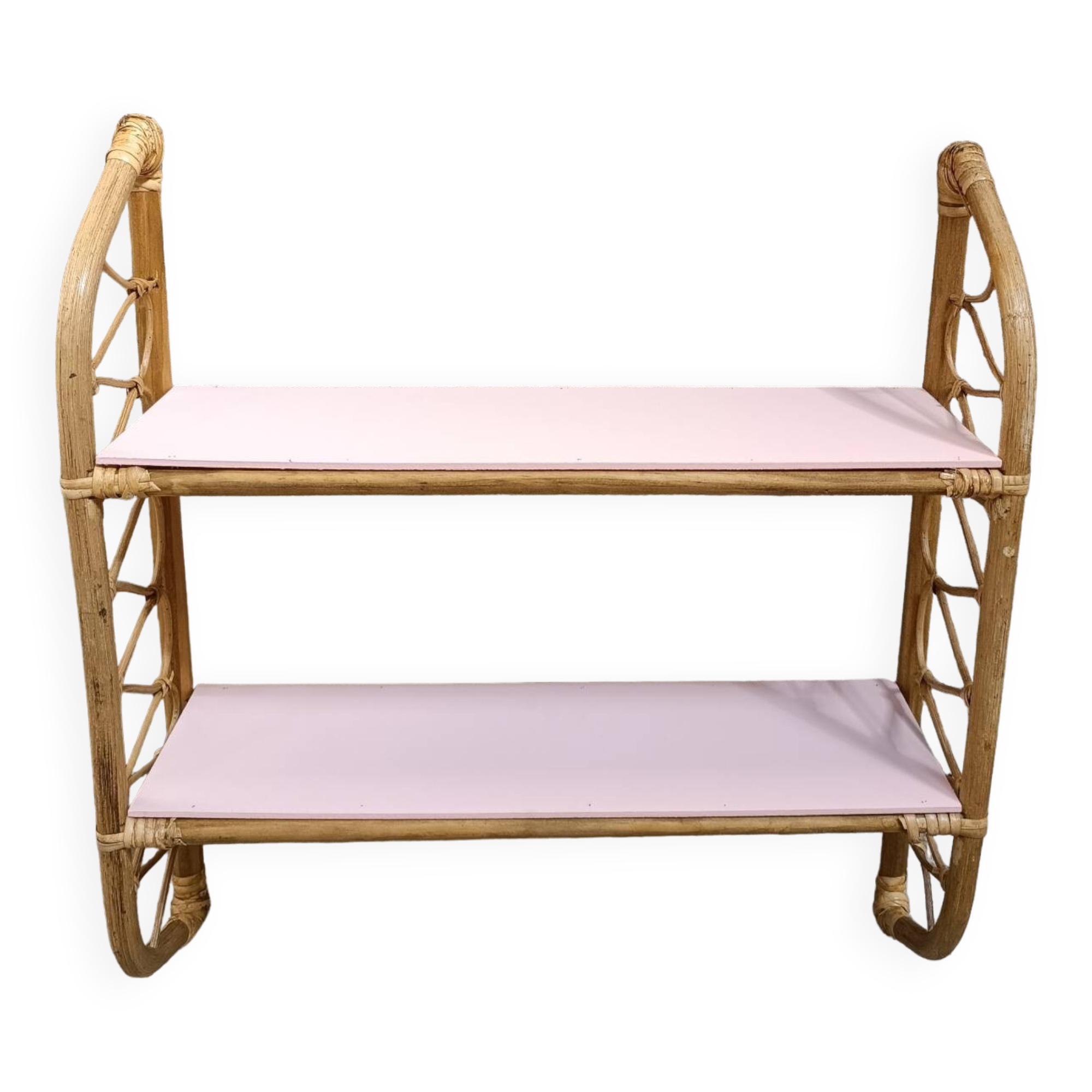 Étagère murale en osier rotin ou bambou