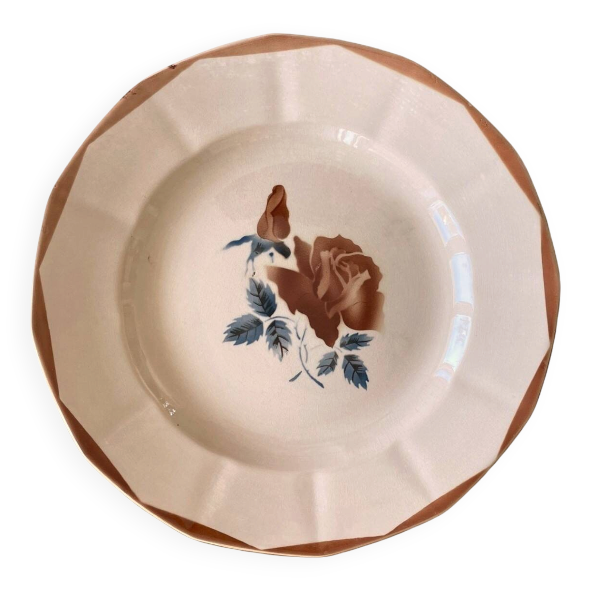 Large antique serving dish in Sarreguemines earthenware.