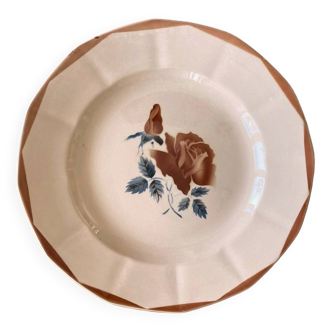 Large antique serving dish in Sarreguemines earthenware.