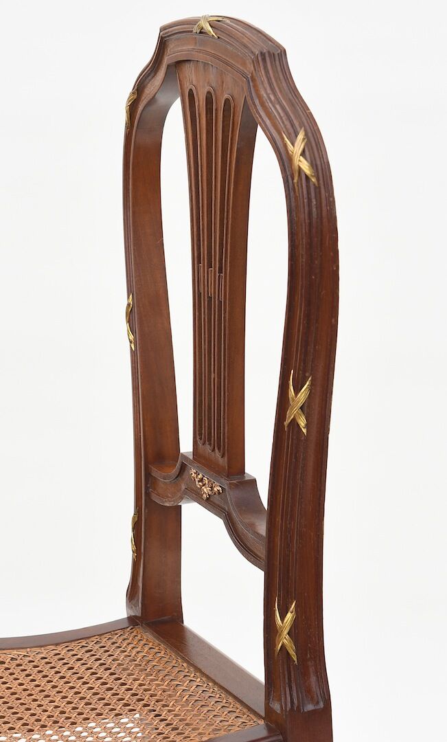 Paire de chaises d'époque 1900 de style Louis XVI
