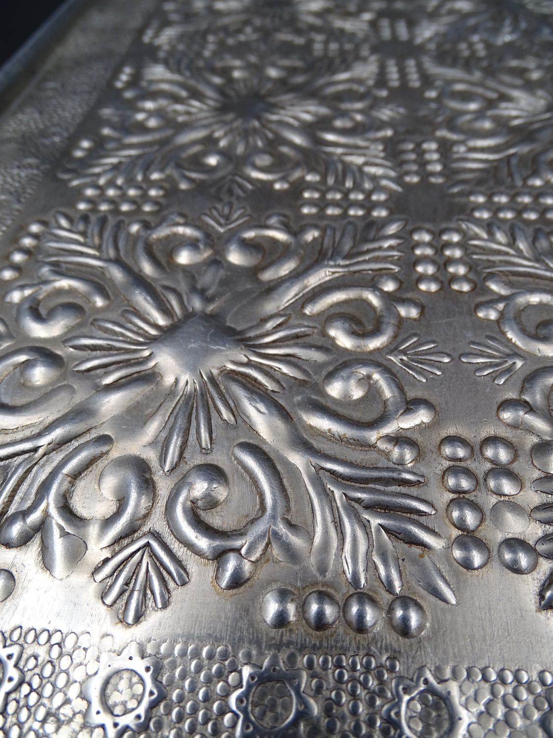 Large flat bottom or aluminum flat rest - Repulsed décor