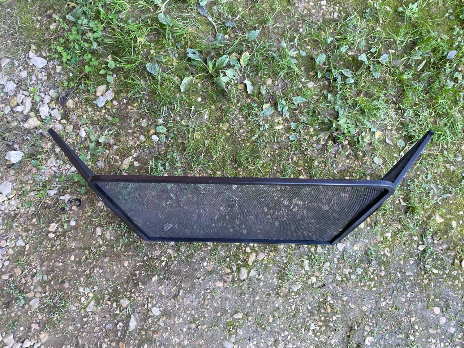 Fire screen fireplace screen black metal mesh 3 leaves vintage