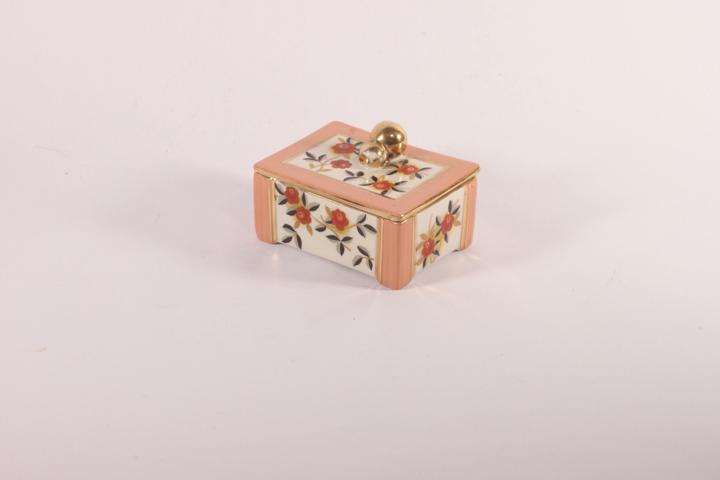 Bonbonnière en porcelaine de Raymond Chevalier pour Boch la Louvière, Belgique des années 1930.