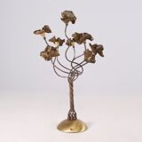 Floral lamp in brass tulle