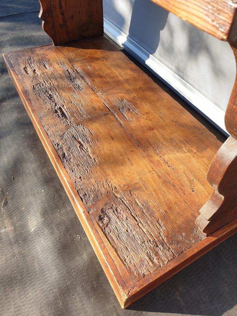 19th-century asymmetrical shelves estaminet display