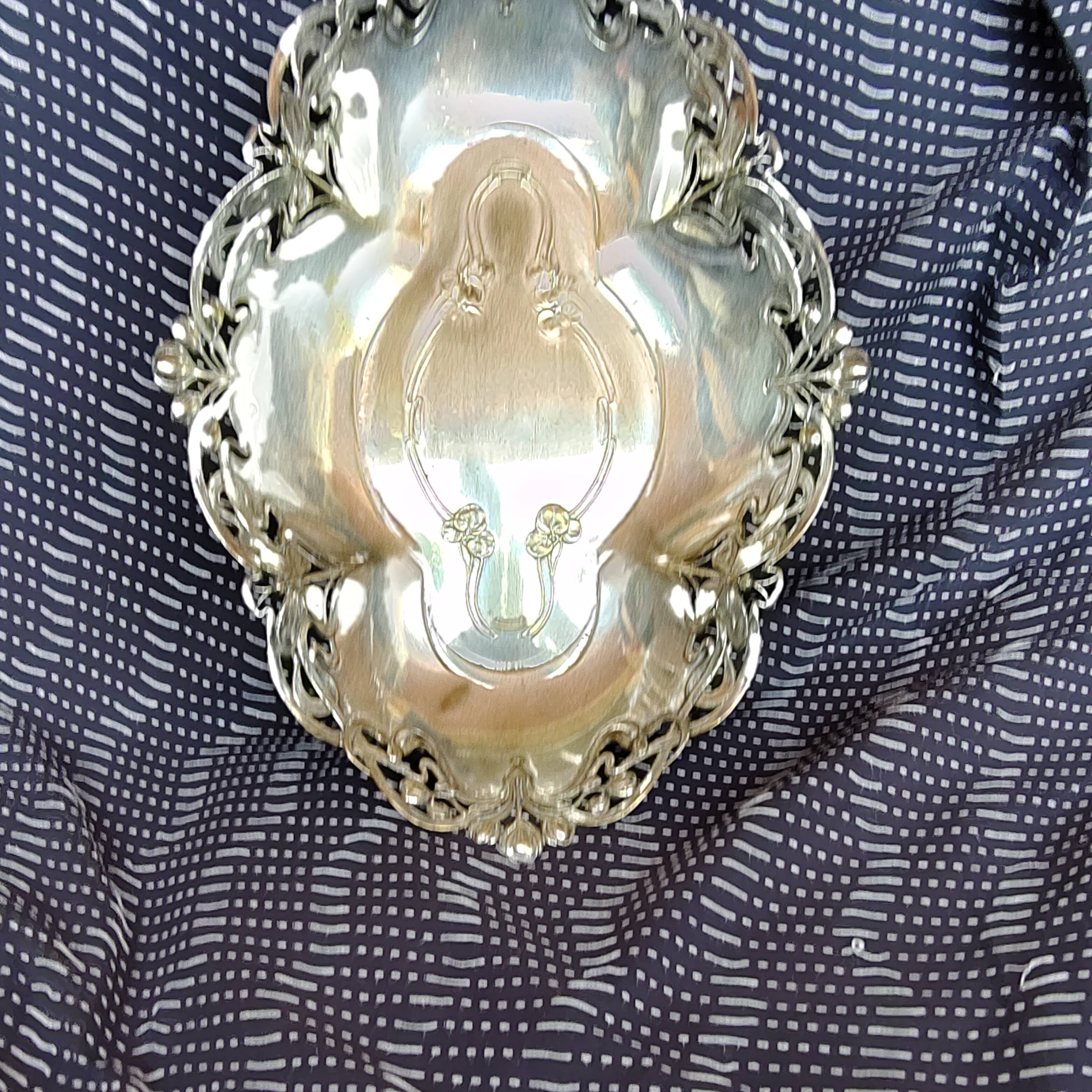 Plat style Art Nouveau / Jugendstil, vers 1900-1910
