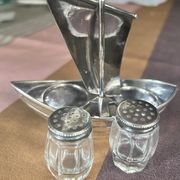 RARE silver-plated salt and pepper shaker set by Cristofle, Gallia collection