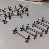 17 Christofle silver-plated knife rests in the Atonium model.