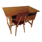 Vintage Scandinavian desk and chair with tapered legs.