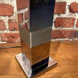 Lamp base