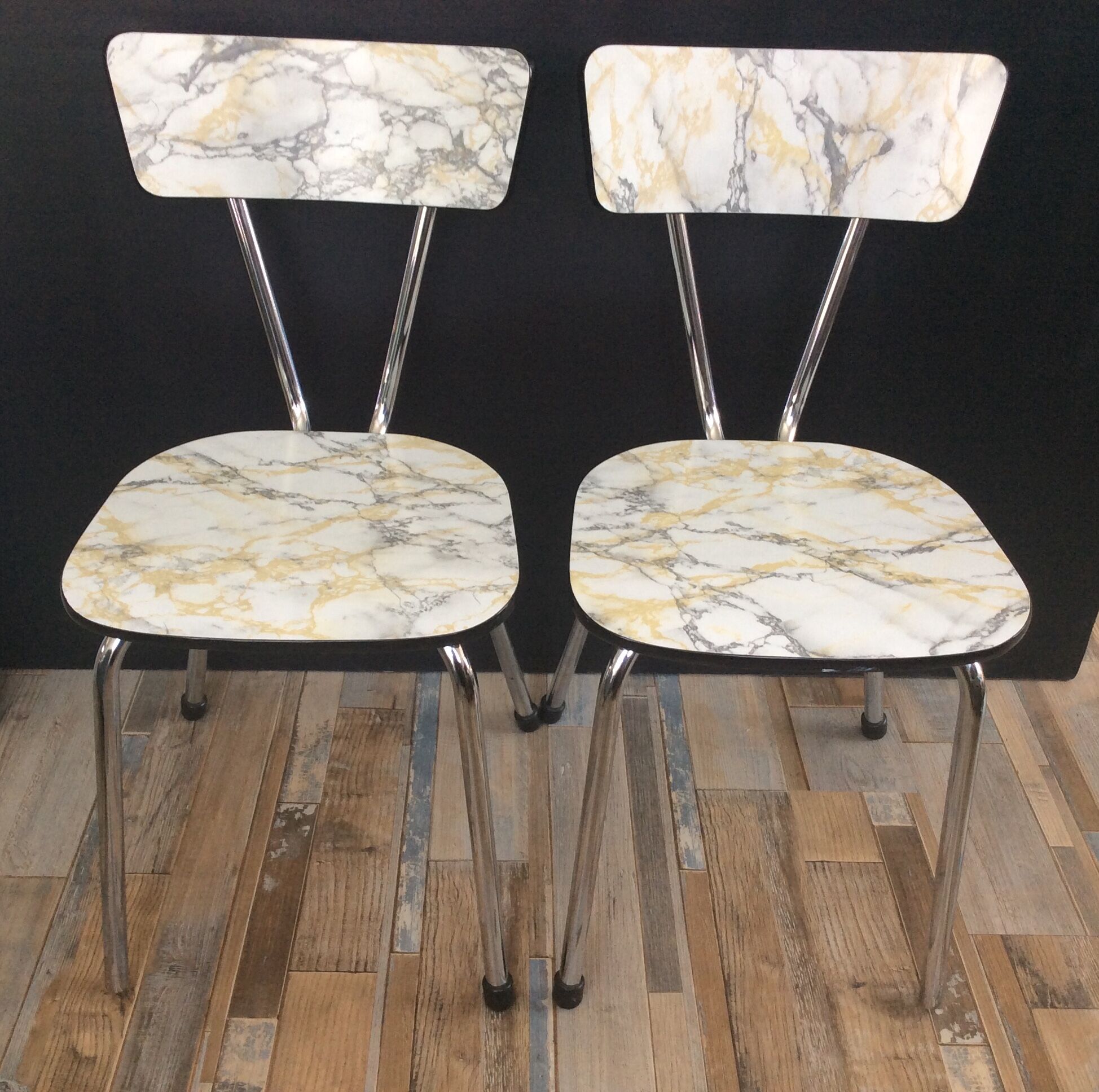 Series of 2 formica chairs marble effect of the 70s
