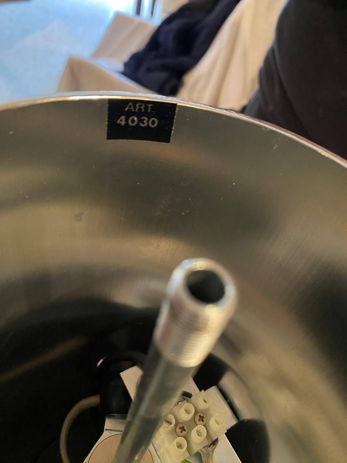 Lampe de table Guzzini de style spatial, modèle 4030, Italie 1970