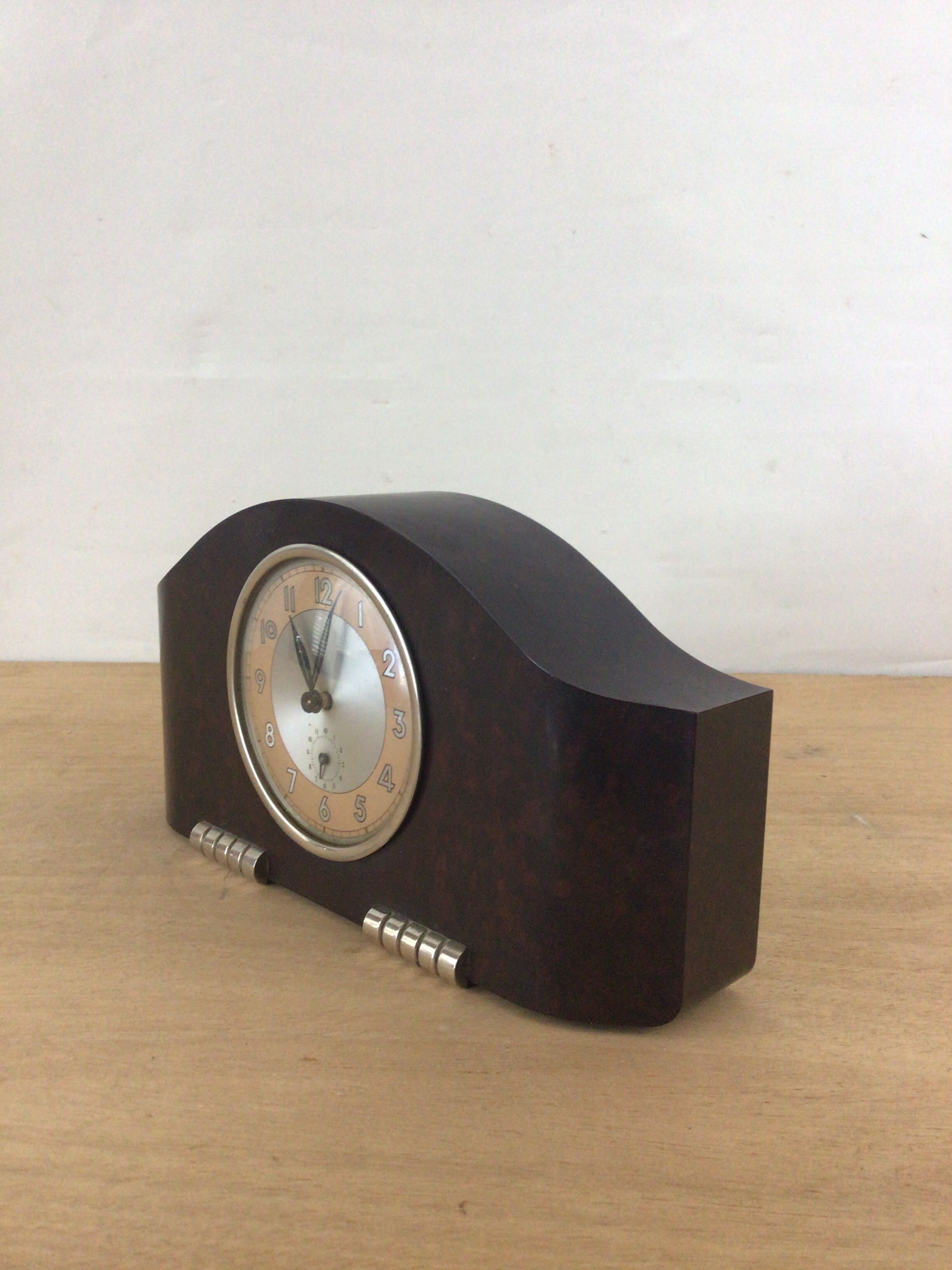 Art deco clock in bakelite