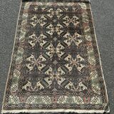 Handmade Persian Rug
