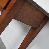 Table d'appoint ancienne en bois fruitier de style rustique français, XIXe siècle