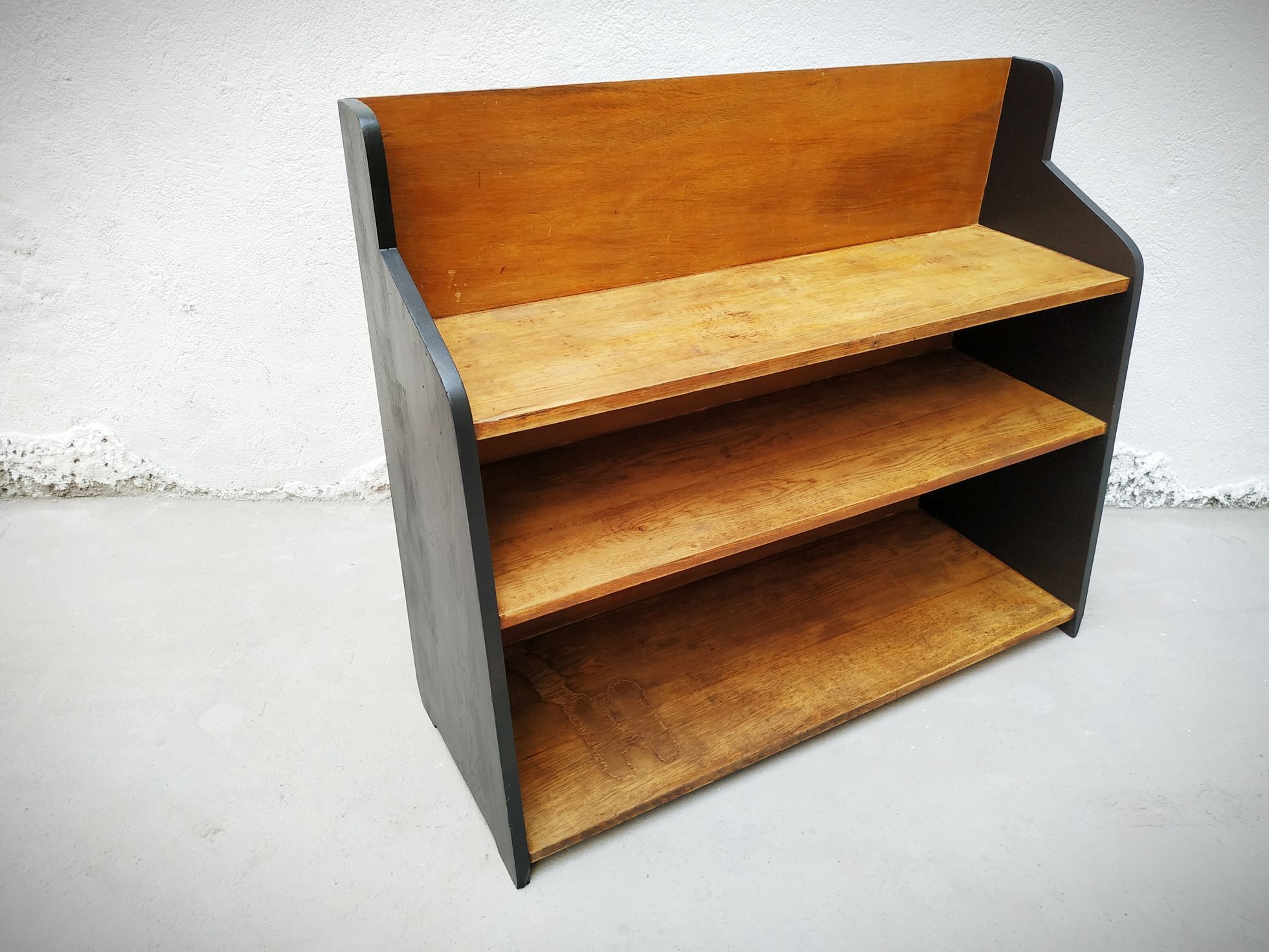 Scandinavian shelf 1950's