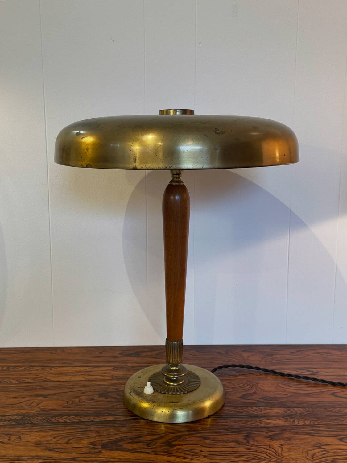 Scandinavian table lamp by Einar Bäckström, 1940s