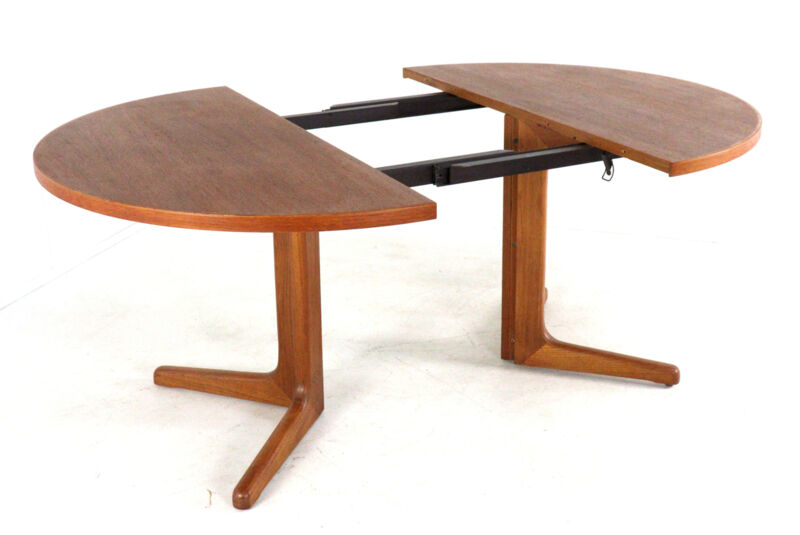 S. Burchardt Nielsen round (2x) extendable dining table danish design teak