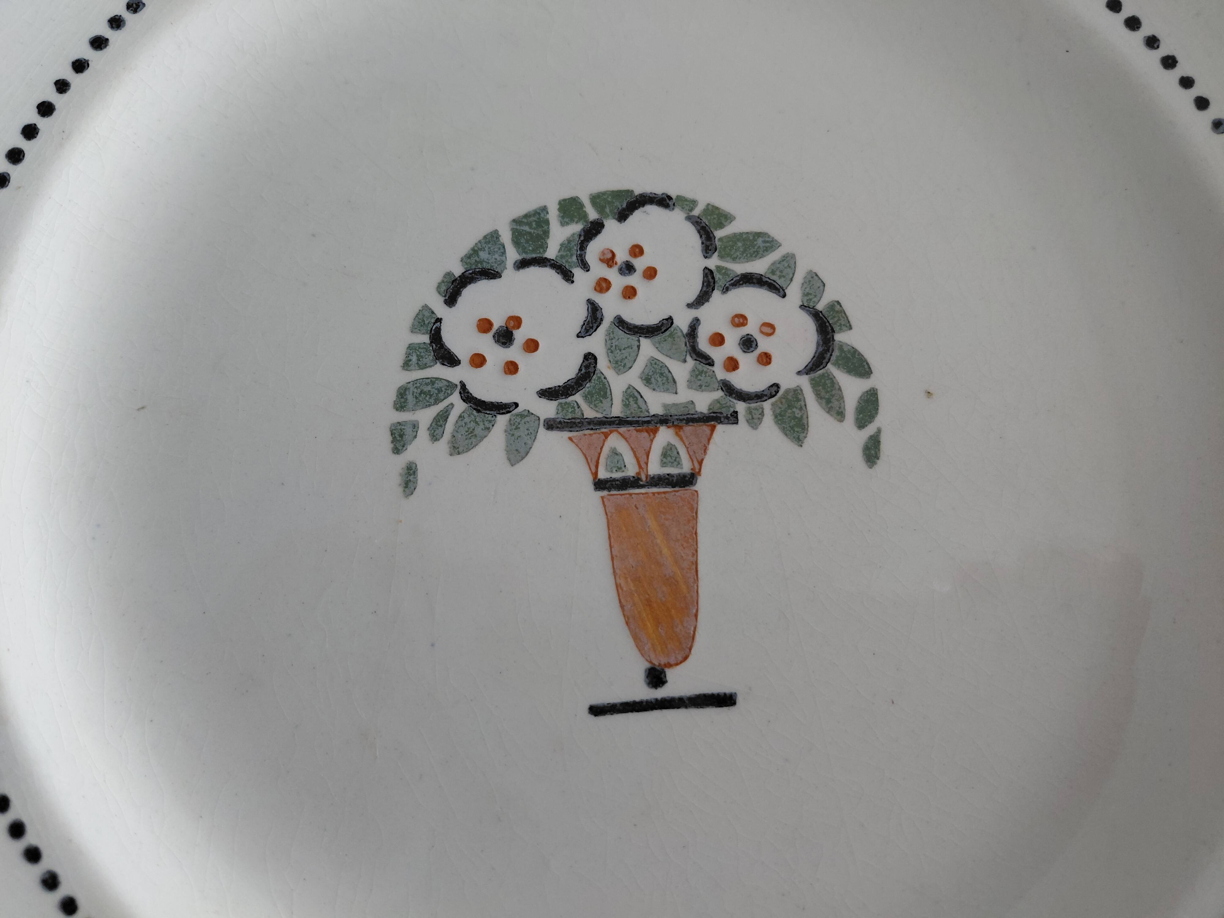 Footed plate from Longwy