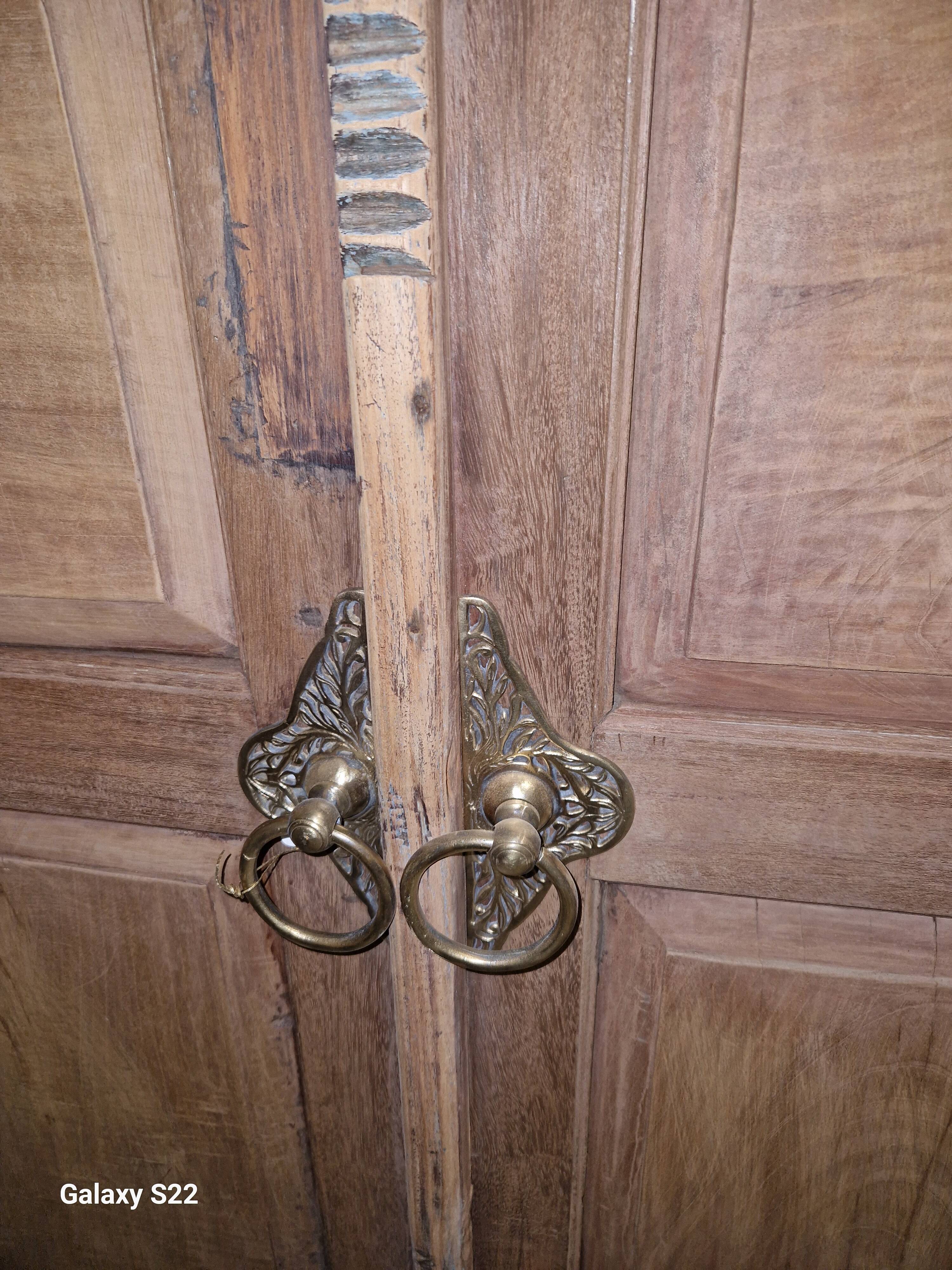 double door with frame