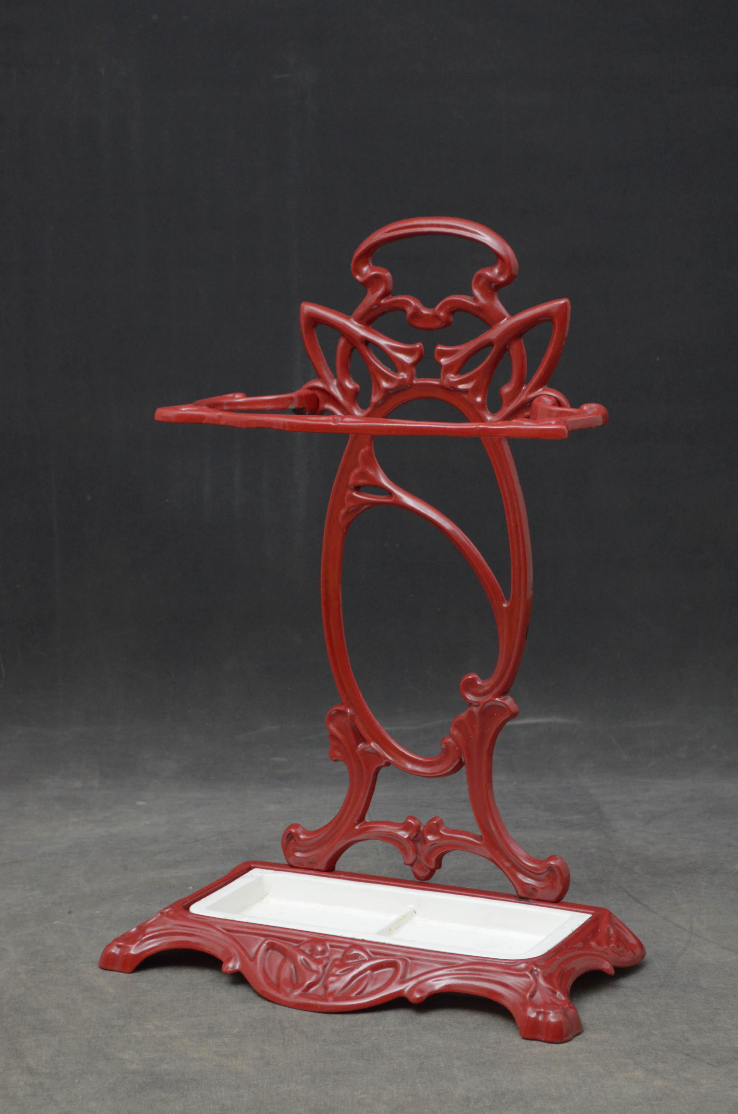 Stylish Art Nouveau Umbrella Stand