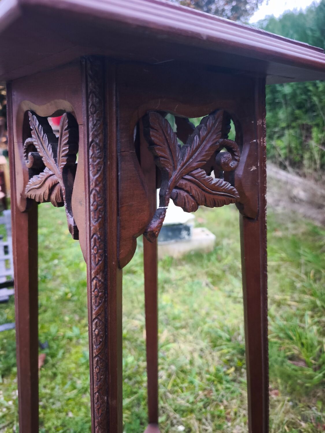 Wood and marble stool