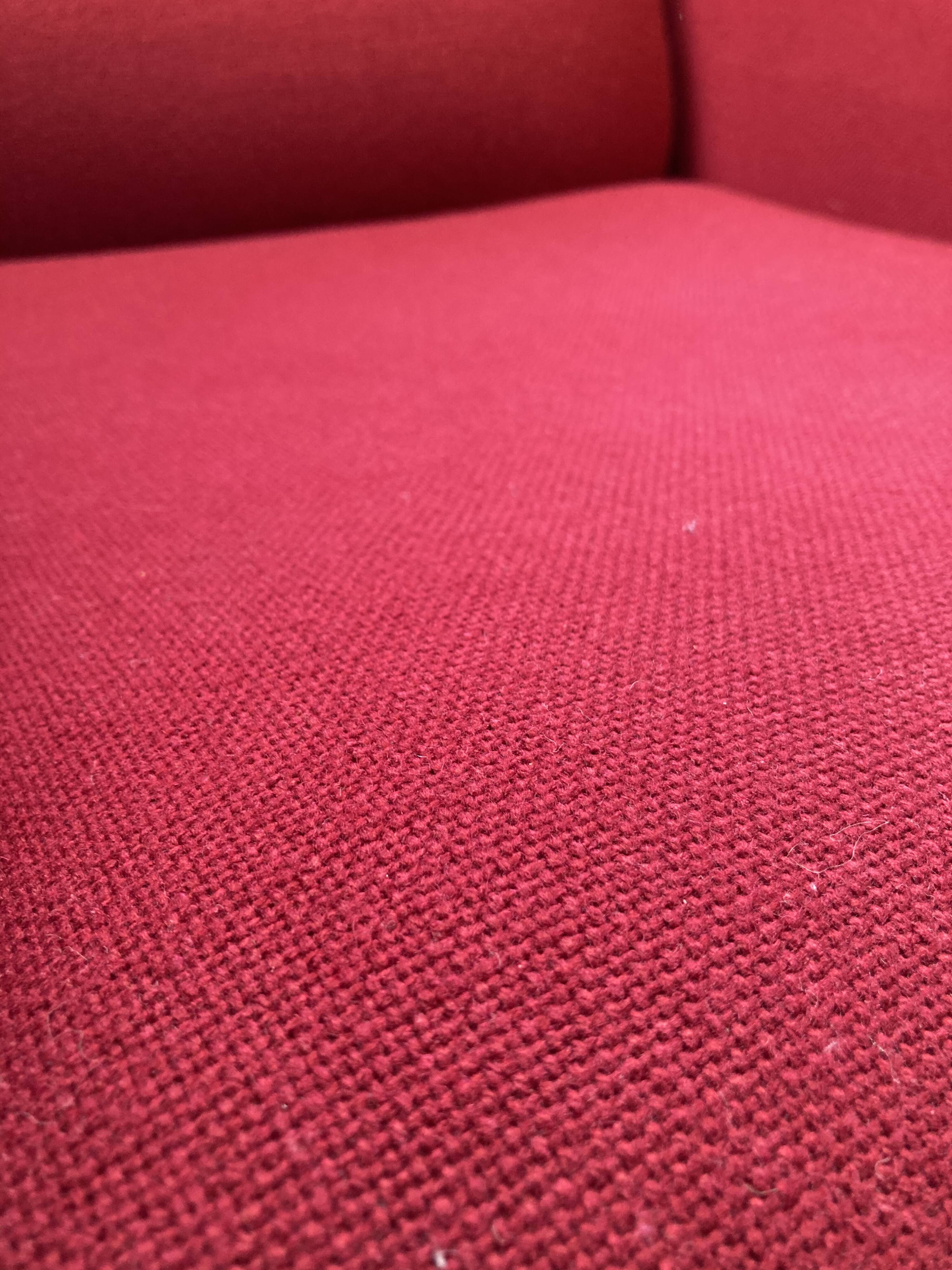 Airborne G10 chair by Pierre Guariche