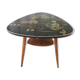 Table basse vintage avec un motif japonais sur la table, 1950