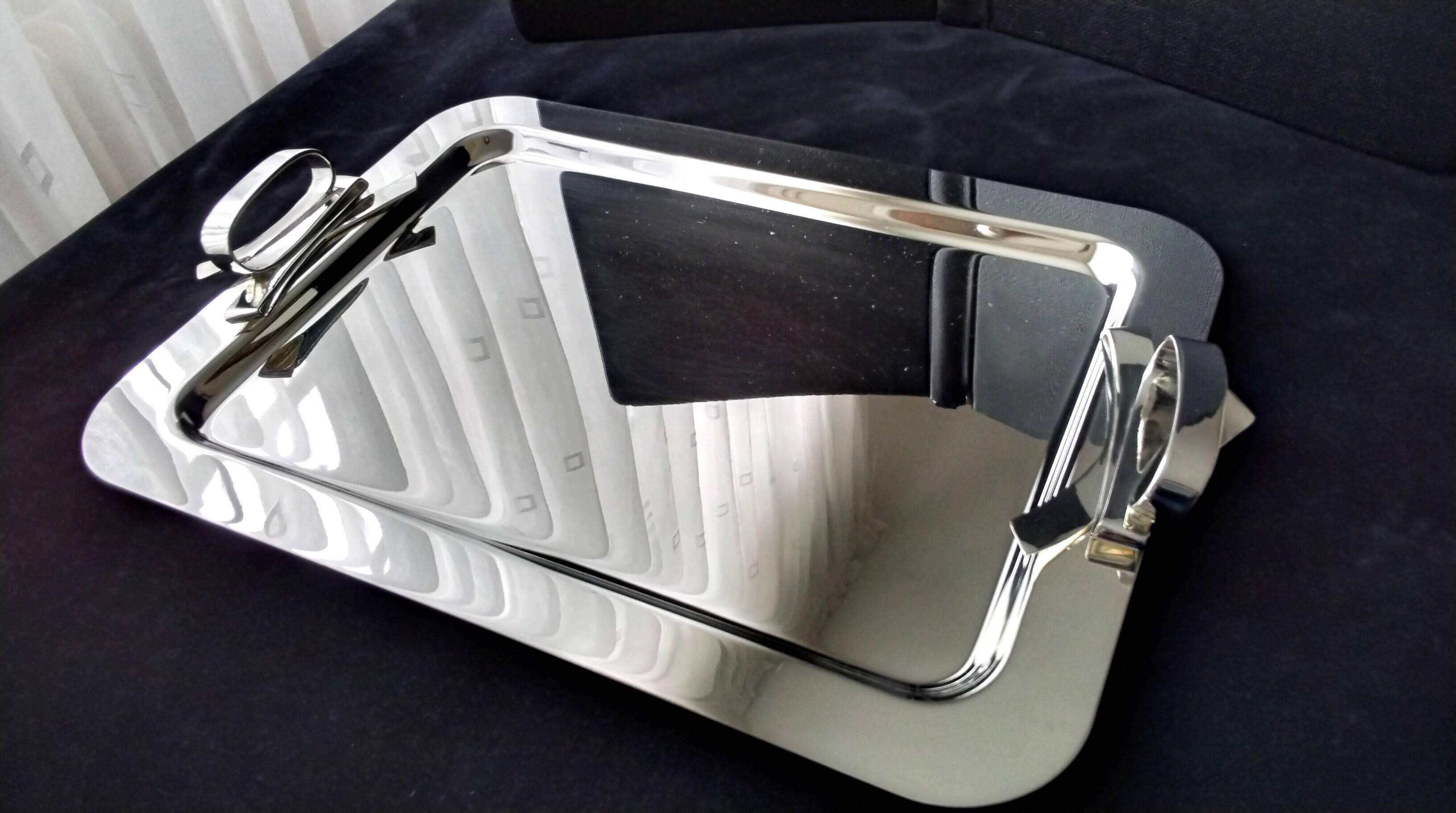 Shiny stainless steel serving platter 41.5 x 30.5 cm