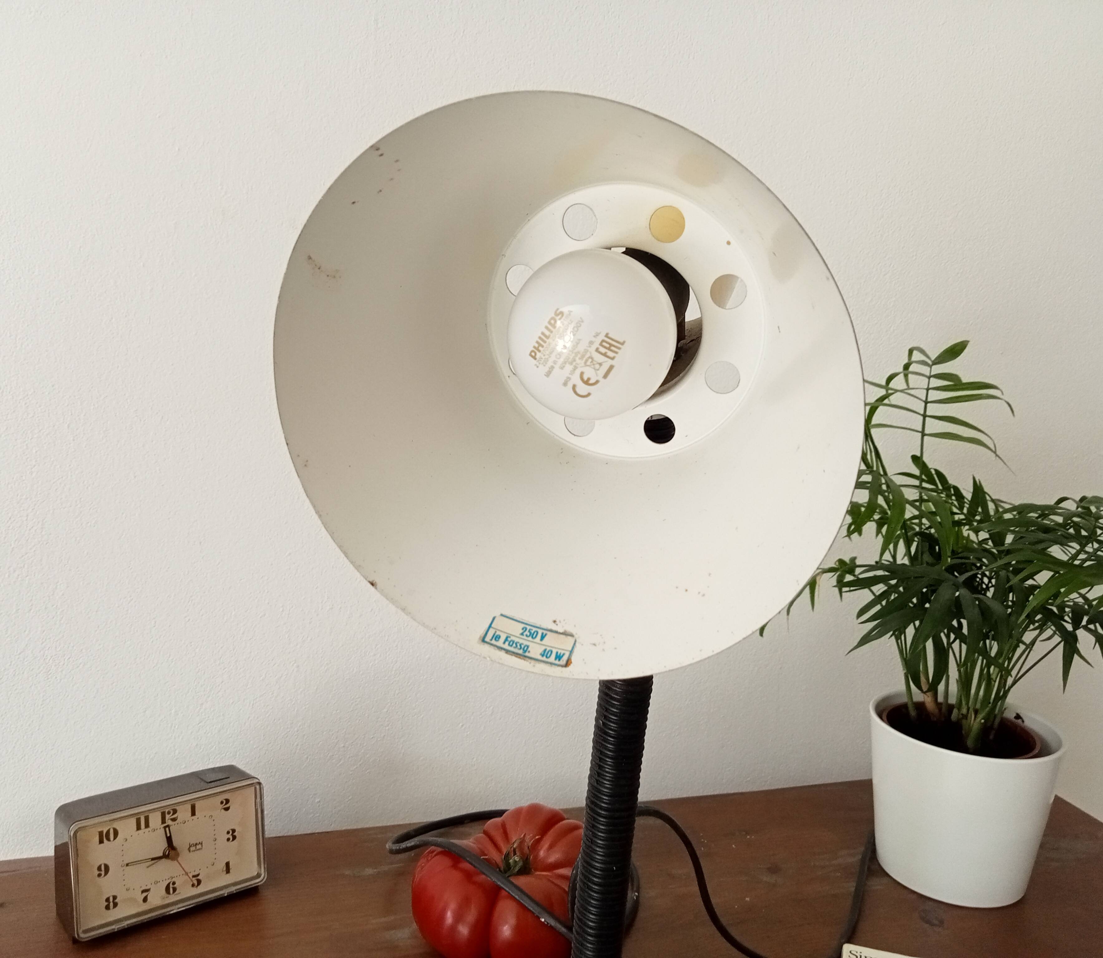 Vintage 1970s articulated desk lamp