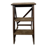 Library step stool with three steps in patinated beech, 20th century.