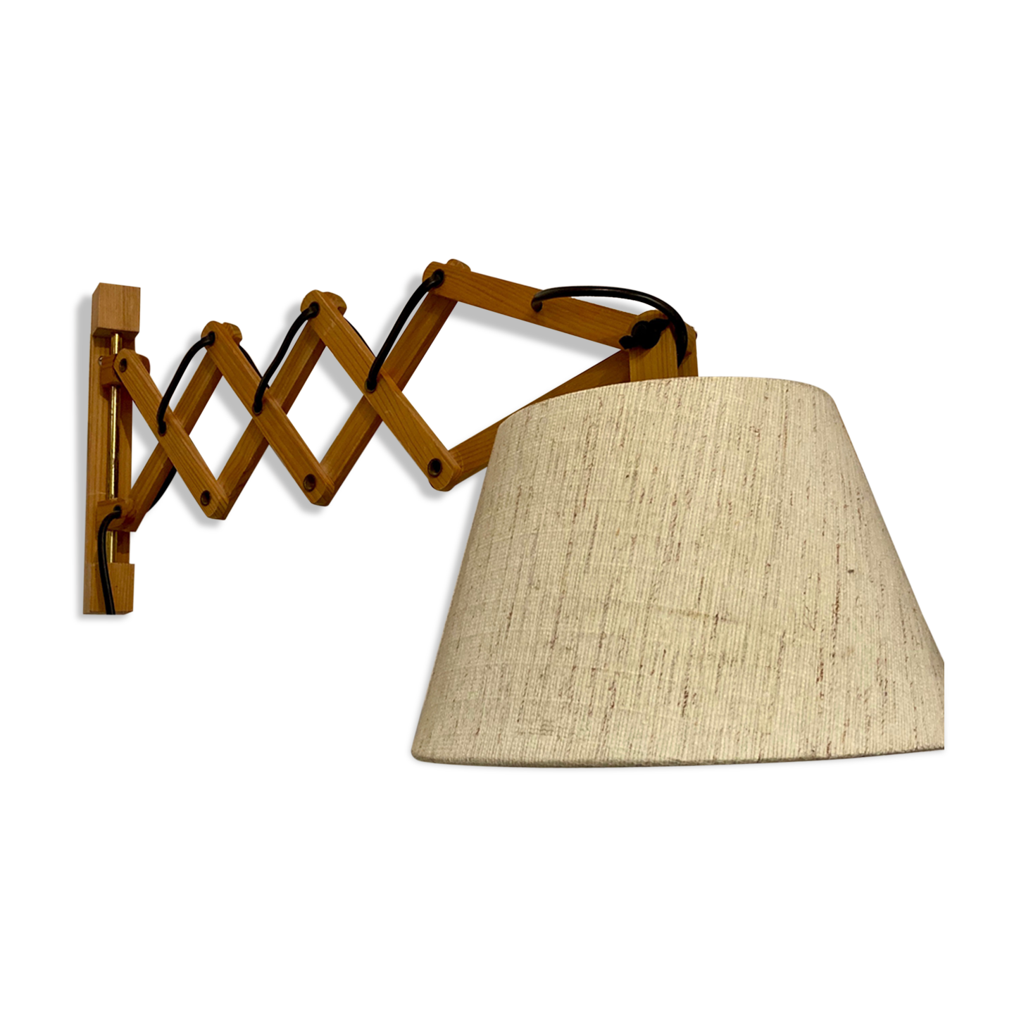 Wall lamp Le Klint scandinave 1950 Pair of 70's Plia chairs Castelli