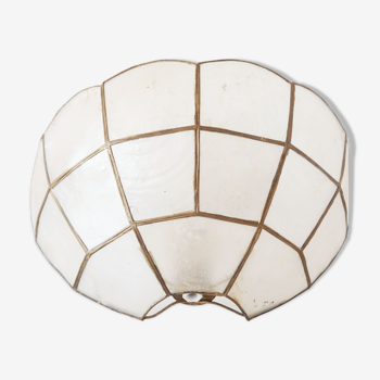 Mother-of-pearl shell shape wall lamp