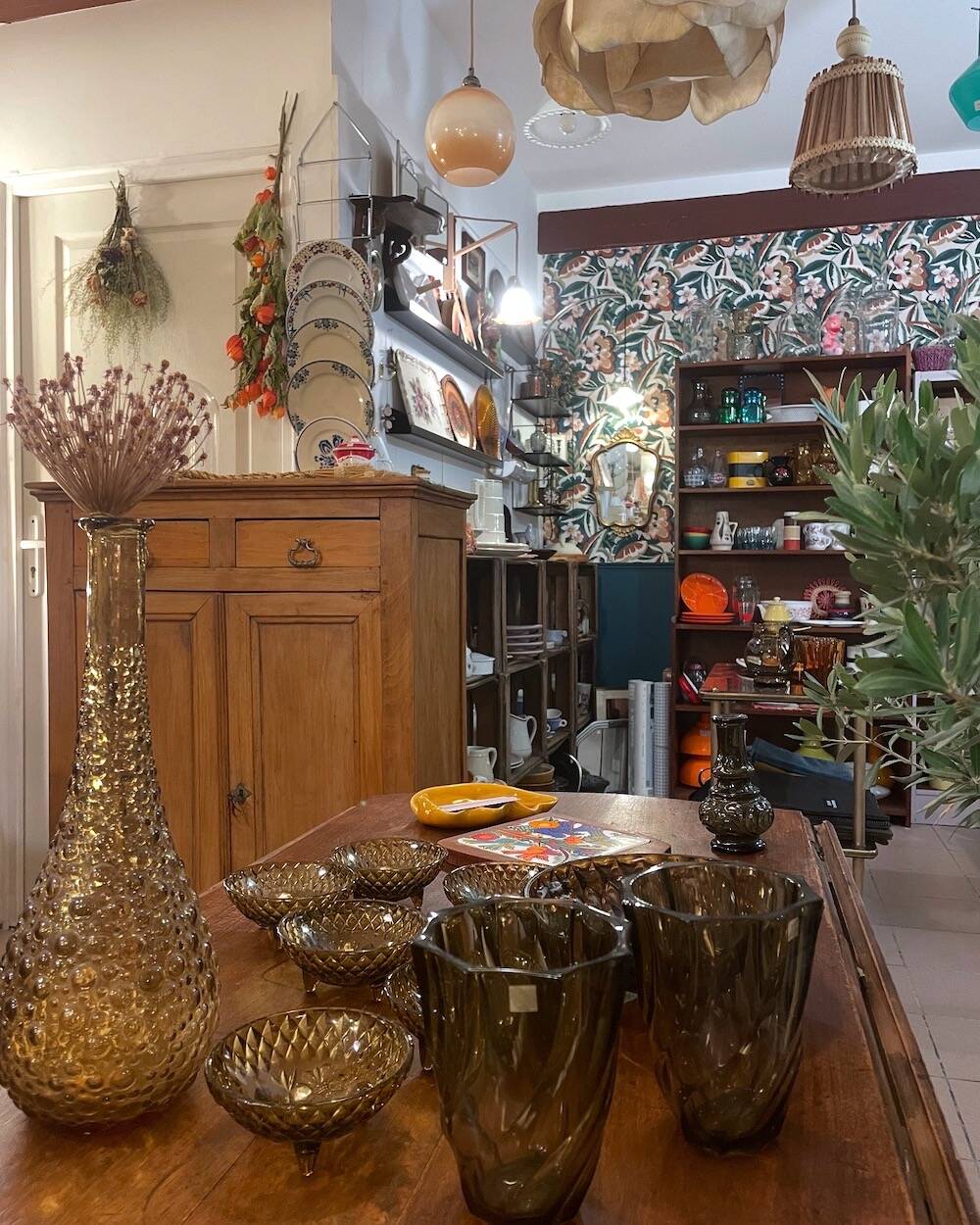 Buffet Parisien – 2 Portes & 2 Tiroirs