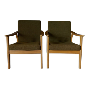 Deux fauteuils scandinaves