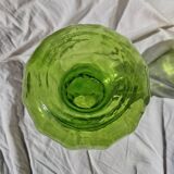 Vase en verre vert