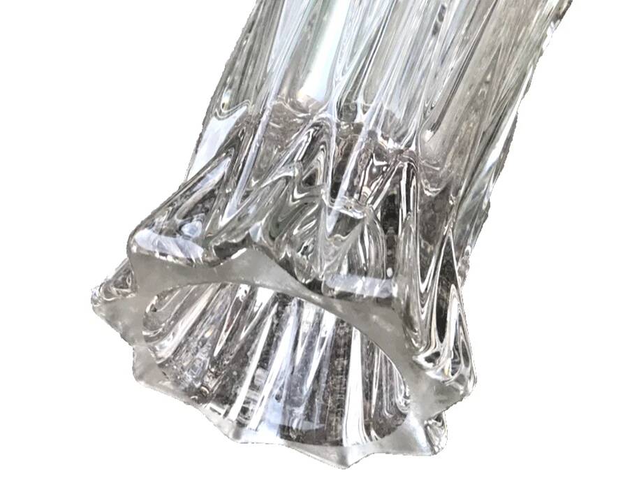 1960s Star vase in the style of Pierre D'Avesn