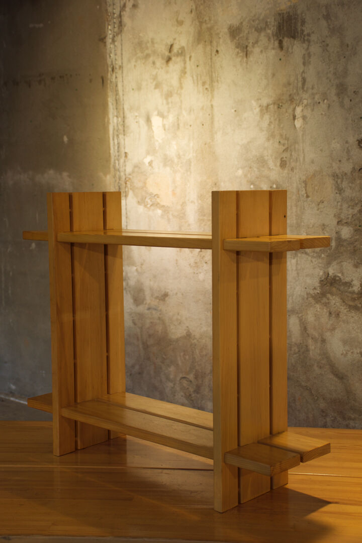 Shelf Savoie house Regain