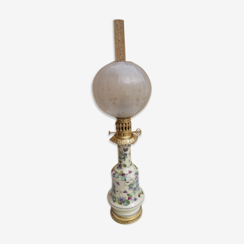 Oil lamp in porcelain and bronze XIX th