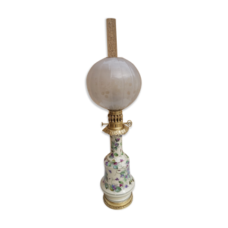 Oil lamp in porcelain and bronze XIX th