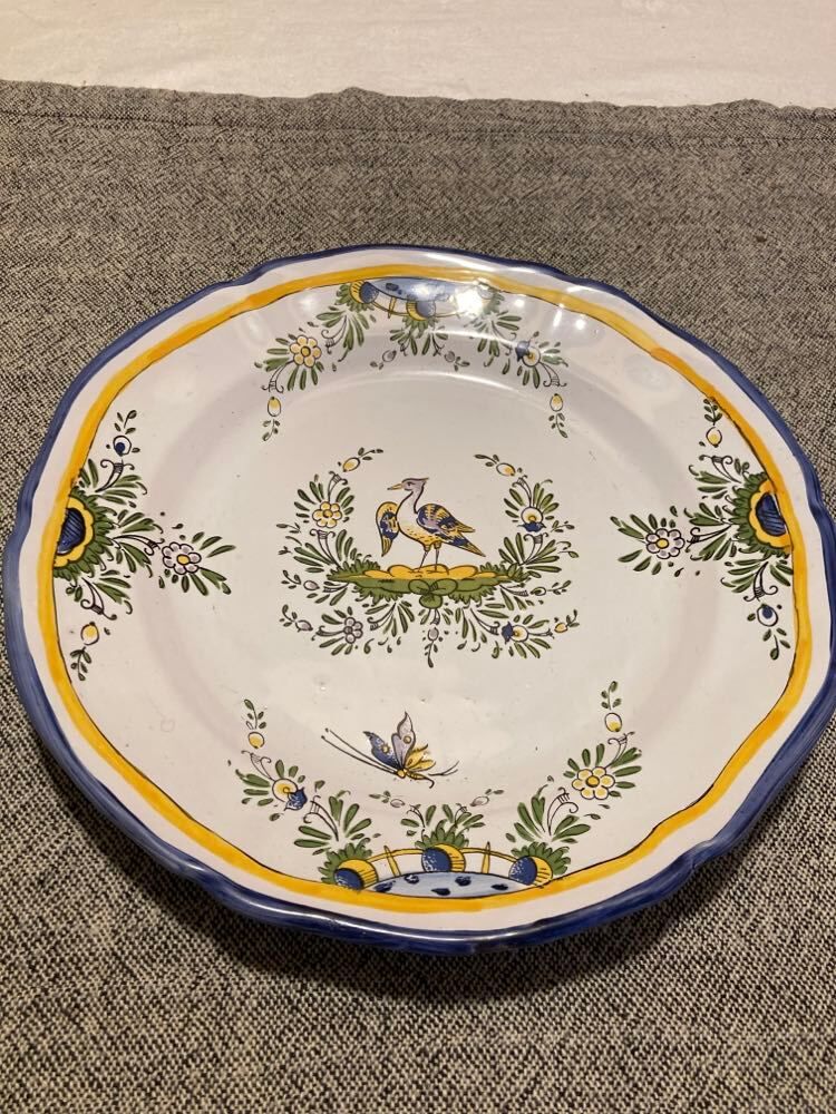 Angoulême earthenware plate
